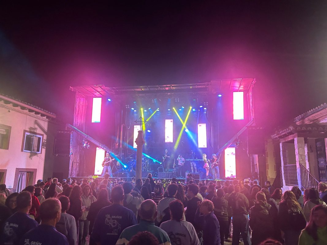 LAS FIESTAS PATRONALES CERRARON UN INTENSO VERANO LLENO DE ACTIVIDADES
