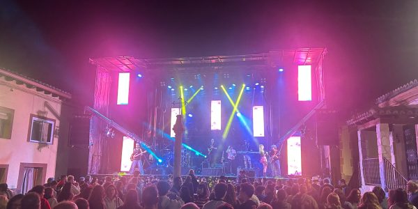 LAS FIESTAS PATRONALES CERRARON UN INTENSO VERANO LLENO DE ACTIVIDADES
